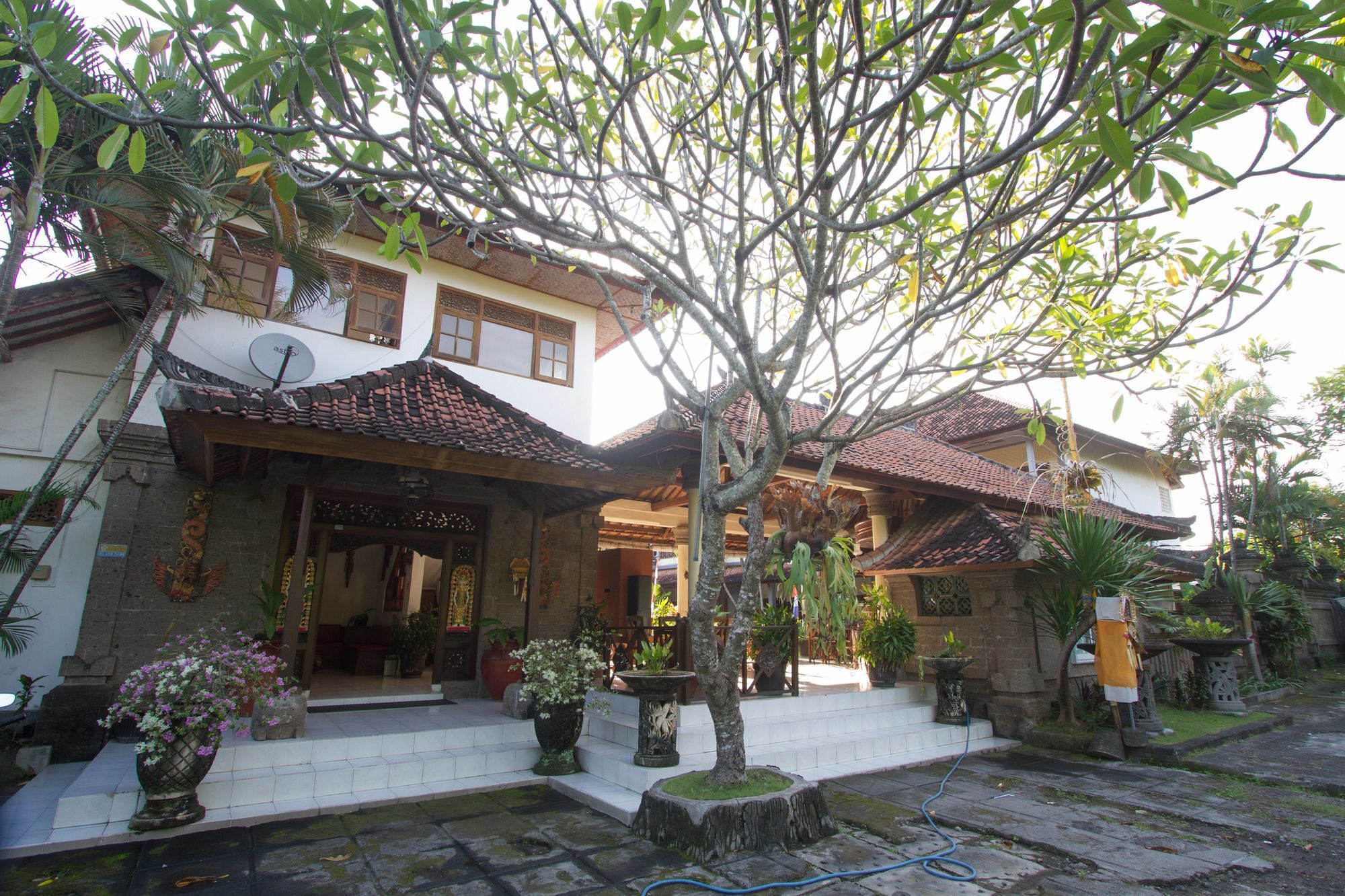 Hotel Bali Warma Denpasar Esterno foto